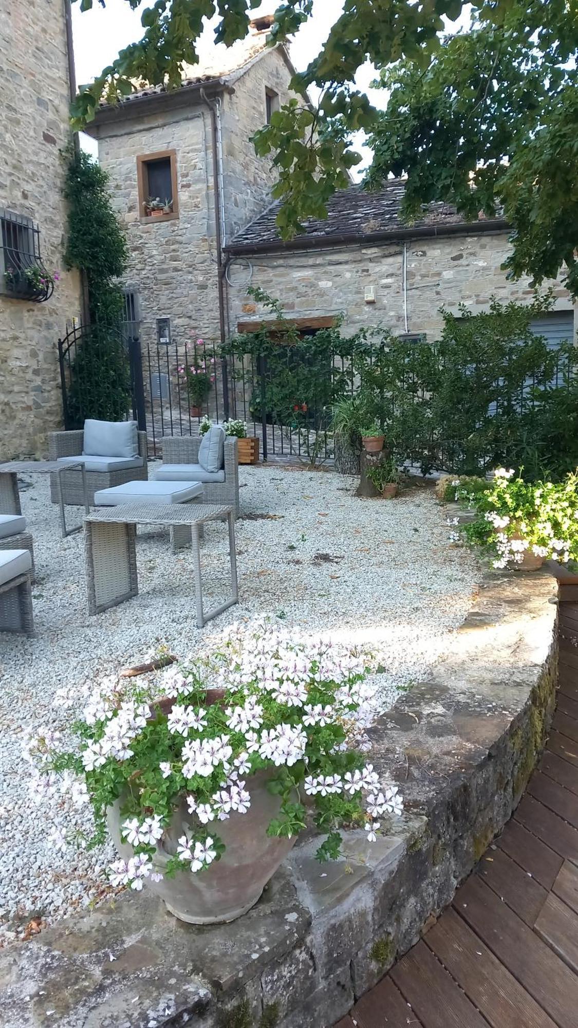 Il Borgo Casteldelci Hotel Luaran gambar